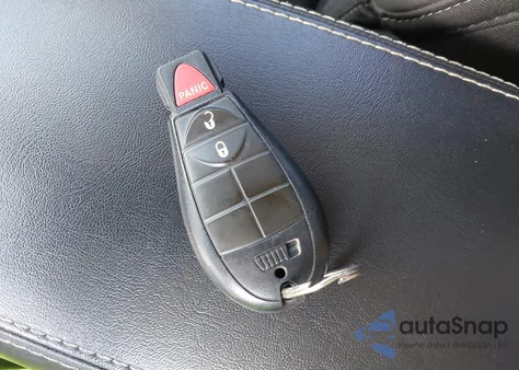 2015 Jeep Cherokee Latitude z USA, uszkodzony, nr VIN 1C4PJLCB6FW721360